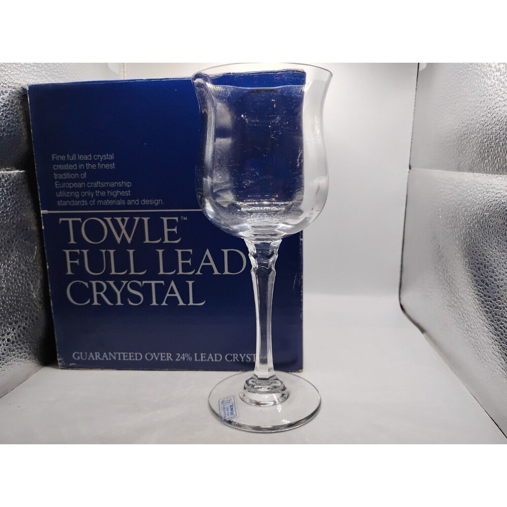 Set Of 4) NEW Towle Austrian Crystal Silhouette Wine Glasses Goblets Item #23177